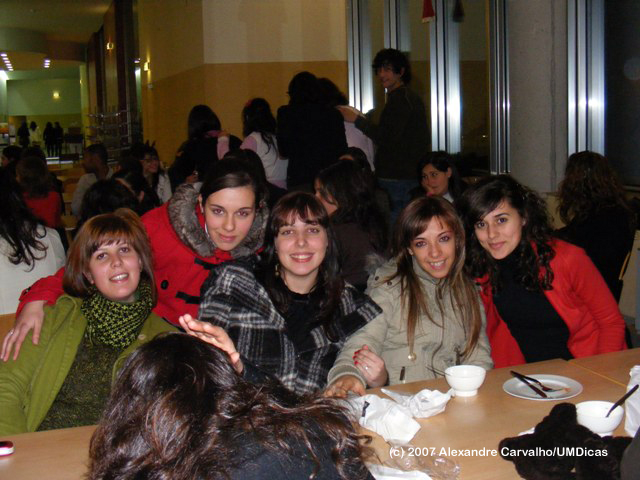 Thumbnail da galeria Jantar de Natal Educação